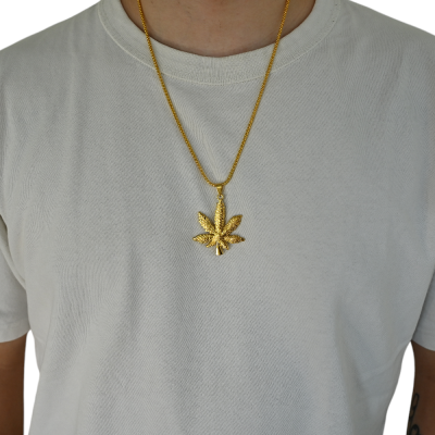 Collier Feuille Cannabis Dorée ✨ Bijou CBD Original | Kana Pharma